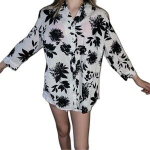 Allison Daley Womens Size 18 Button Down Shirt Floral Black White V Neck